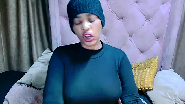 AFRICANGODDESSXXX webcam