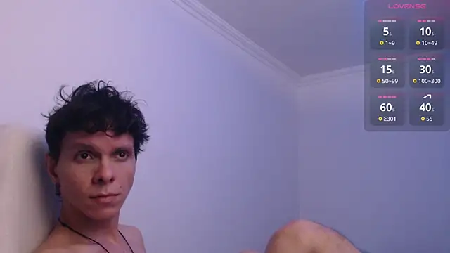 bryamado69 - Bryamado69's free webcam - UK Sex Cams