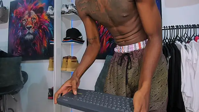 Pantera_black_21 webcam