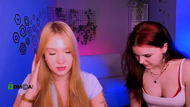 playful_sophie webcam