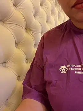 Bold-arabic-vibes webcam