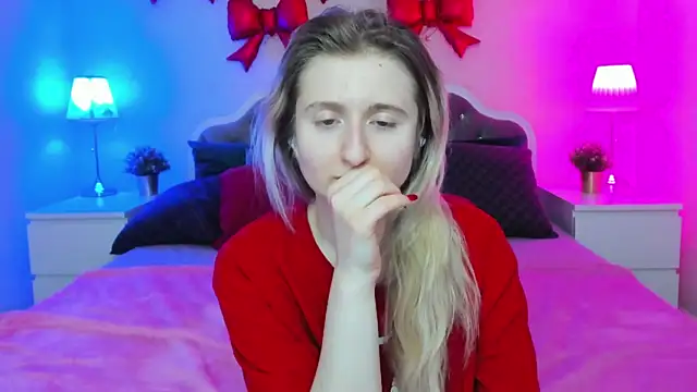 CamillaDreamer webcam