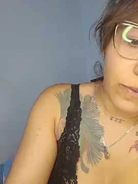 CelesteVega33 webcam