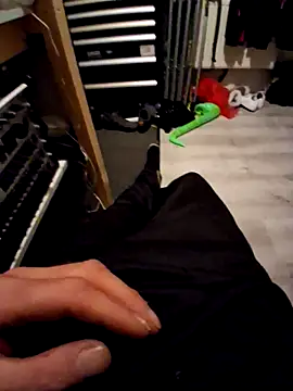 missbrowneyes_82 webcam