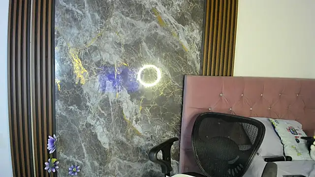 nicol_jone1 - Nicol_jone1's free webcam - UK Sex Cams