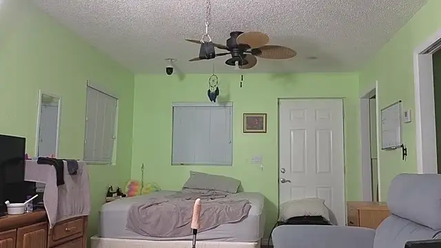 prepare2twerk - Prepare2Twerk's free webcam - UK Sex Cams