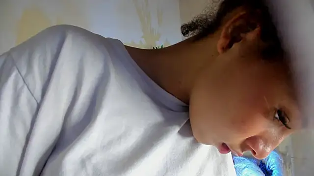 sofia_kay - Sofia_kay's free webcam - UK Sex Cams