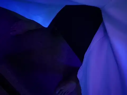 chronic_vibez webcam