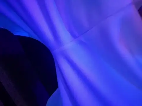 chronic_vibez webcam