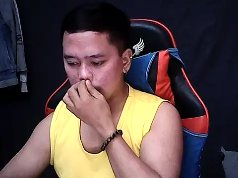 sweet_sexyasian69 (M young) - Cum in public or private to receiveb tks