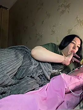 Naughtbaby_2025 webcam