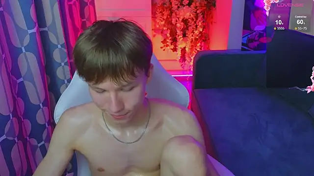 cuMte_boy webcam