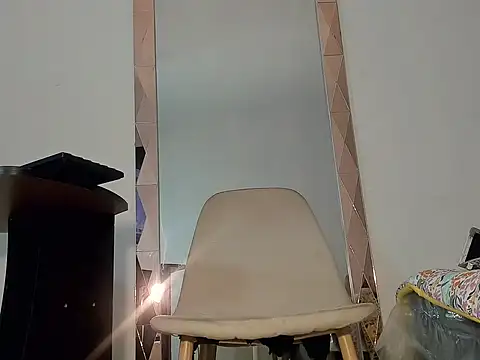 HUGE_BLACKCOCK webcam