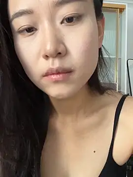 美女A-Kristen在线直播