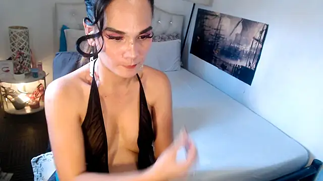 NinaDOM4CUM webcam