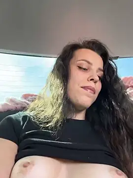 Black_Enigma_ webcam