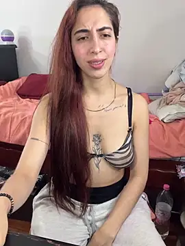 MariamGray1 webcam