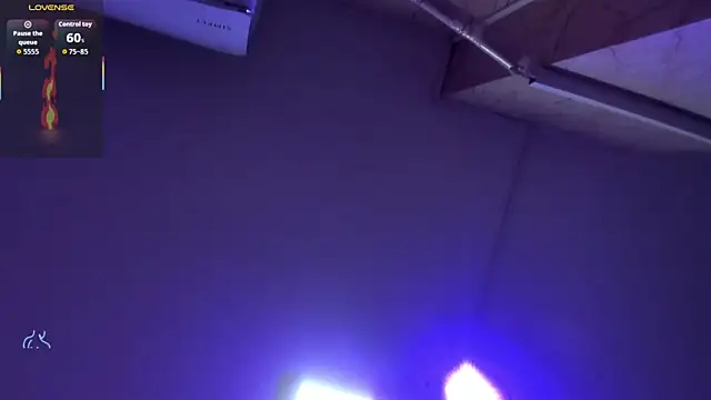 DomenicoRey live sex cam