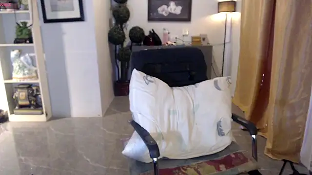 Goddess_Pleasure webcam