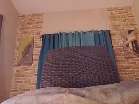 Urnaughty_cjay webcam