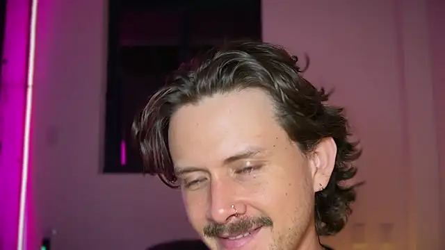 mcklister_kinky_feets webcam