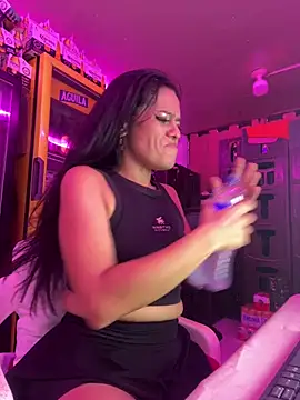 Hot_beauty__ live sex cam