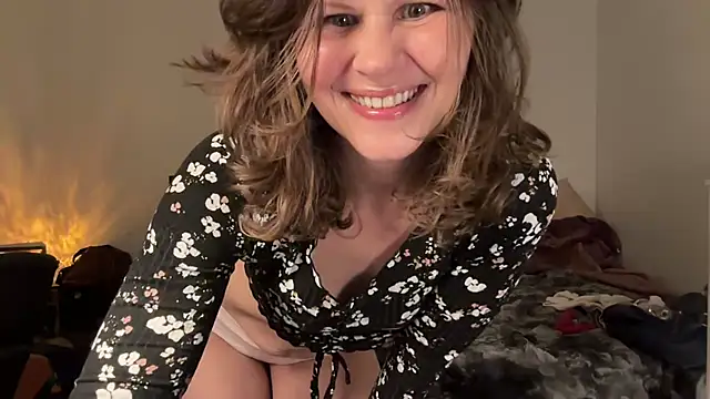 leahsparkles - Leahsparkles's free webcam - UK Sex Cams