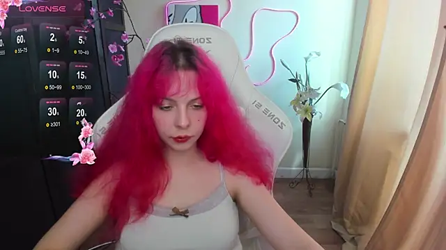 infernokitten - InfernoKitten's free webcam - UK Sex Cams