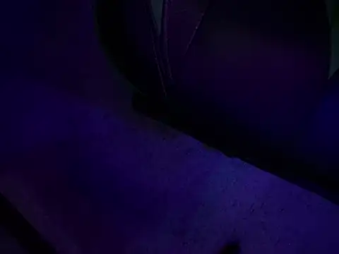 chronic_vibez webcam