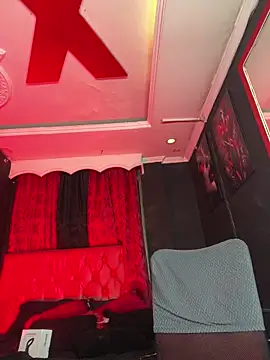 abrilbigcock live sex cam