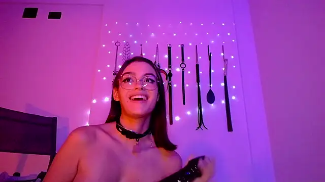 nina_kink live sex cam