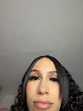 Miaa_love6969 webcam