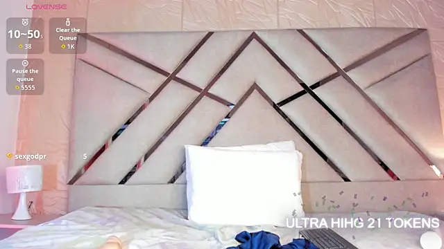 sophie_pariss webcam