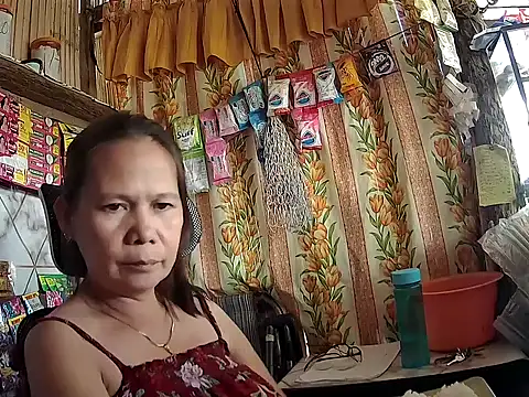 hotzoey16 - Hotzoey16's free webcam - UK Sex Cams