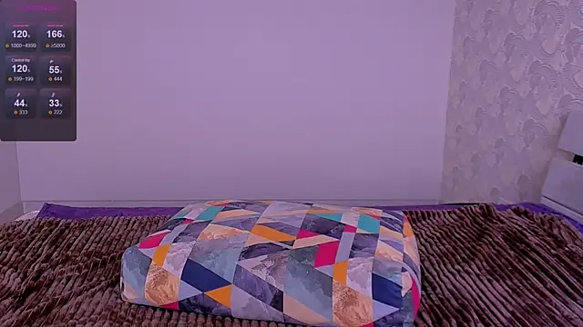 Janie_JJ_Curvie webcam