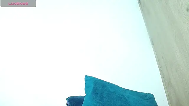 avaleri_cherry webcam