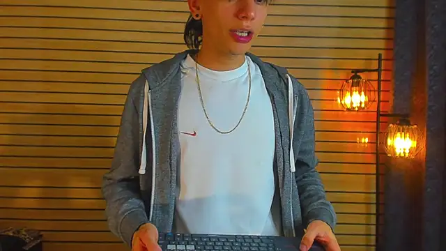 TheBatMansion webcam