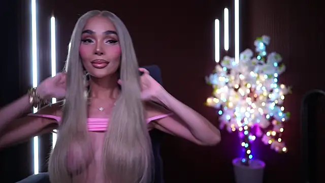 xxforyoureyesonlyxx webcam