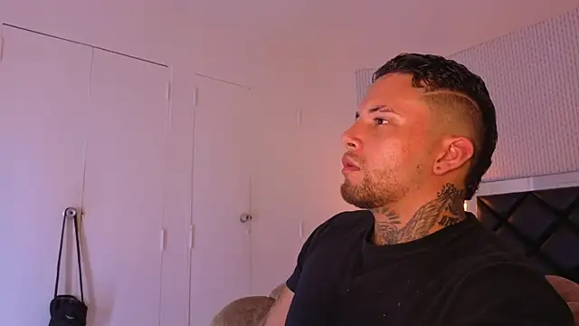 matthew_lennox_ webcam