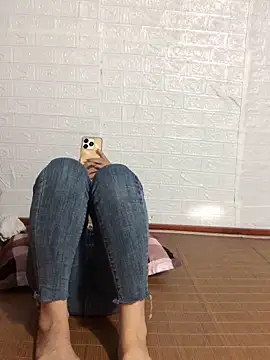 Writhing_First webcam