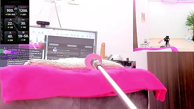 Paulina_Davis_ webcam