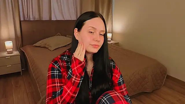 DeloresSaberi webcam