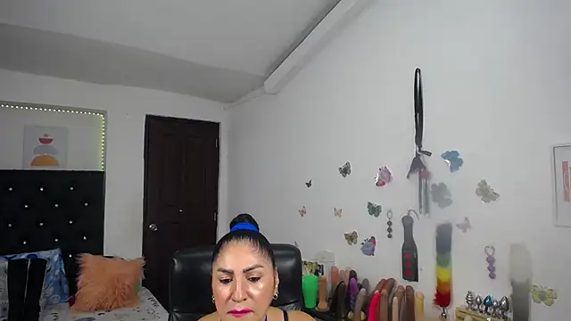 mature_bigboobs10 webcam