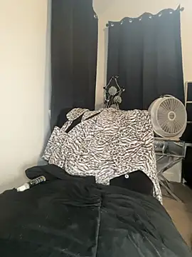 fifty_shades_of_redd - Fifty_Shades_Of_Redd's free webcam - UK Sex Cams