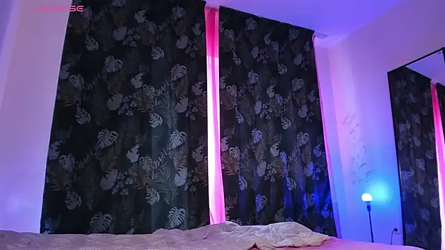 AnnexedPistol webcam