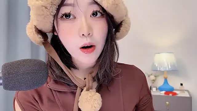 美女smalldaisy在线直播