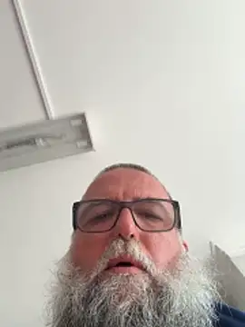 noitelivre (M mature) - Get naked