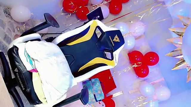 Sophiaa_doll_ webcam