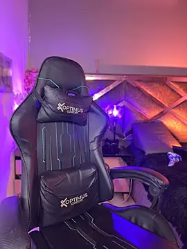 Cherry_zayden_ webcam