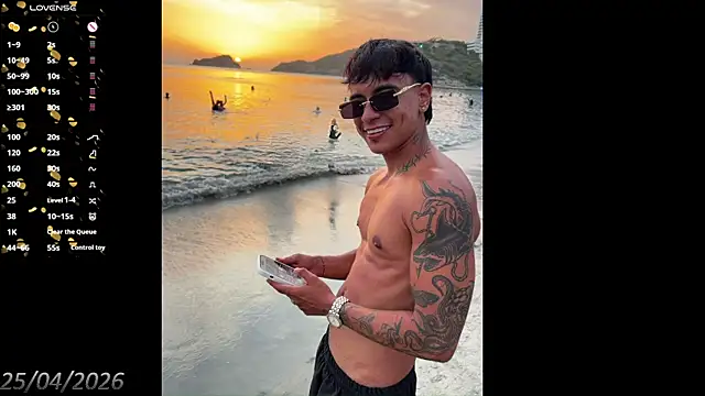 Ftm_xxxperiencie webcam